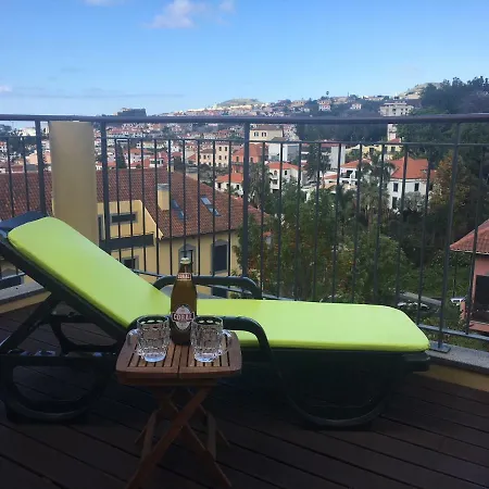 Aleixo's Terrace Penthouse